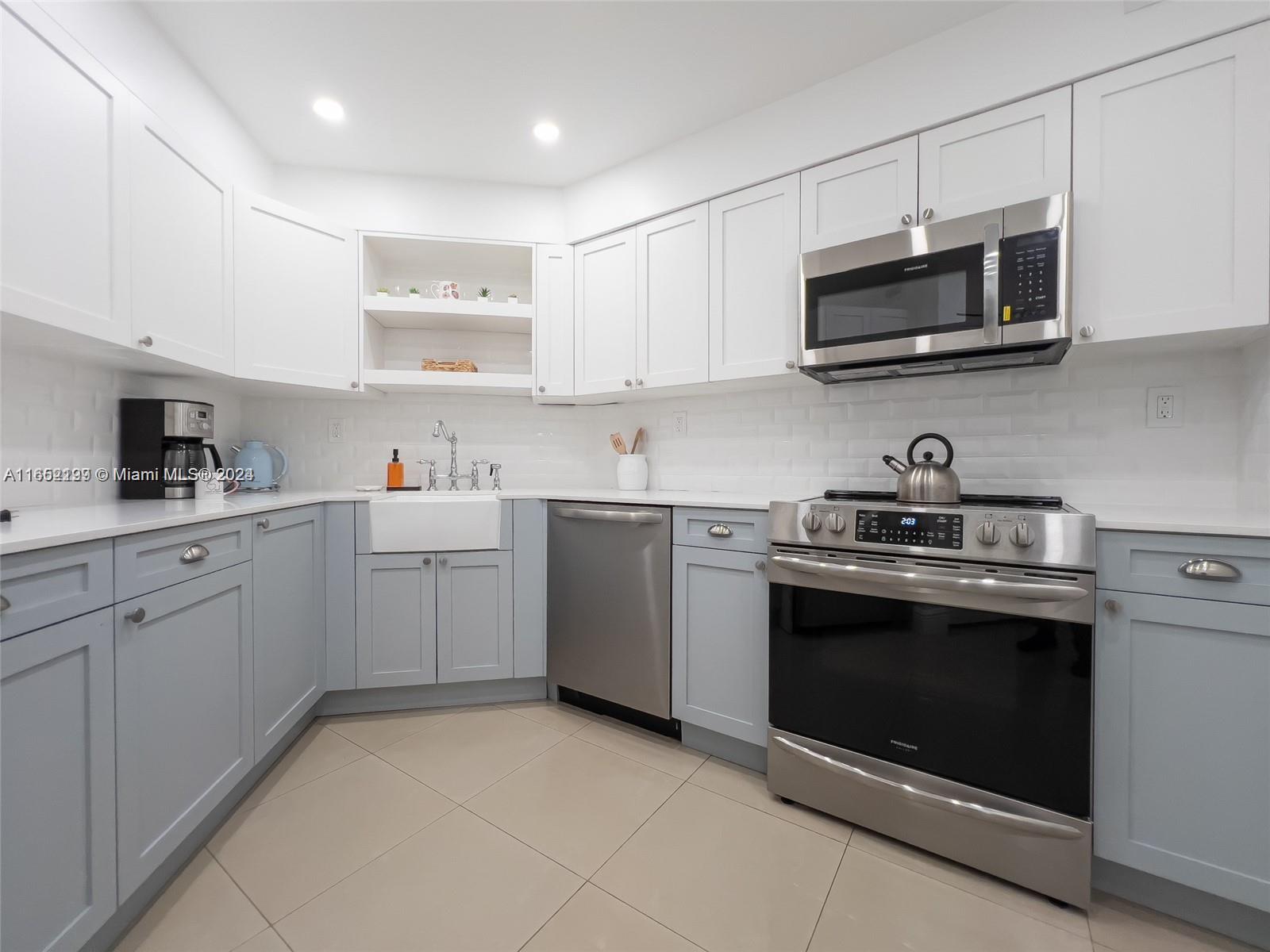 SEACOAST 5152 CONDO - Residential