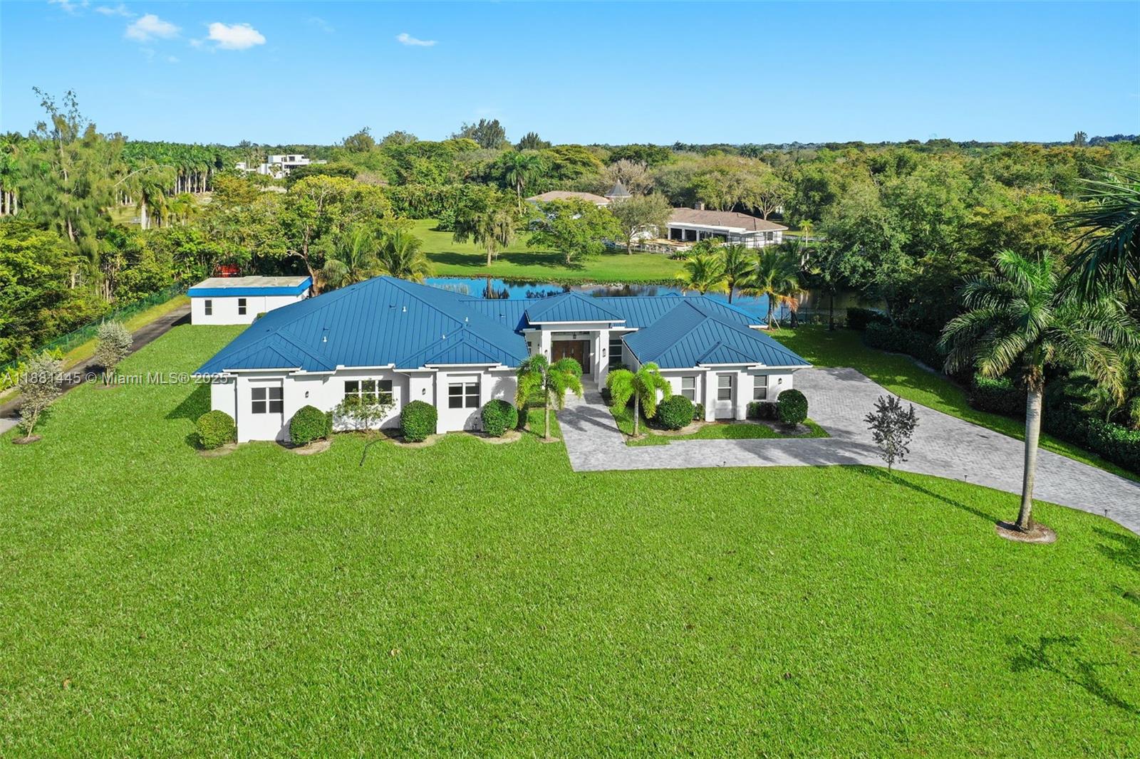 MARTHA BRIGHT FARMS - Residential