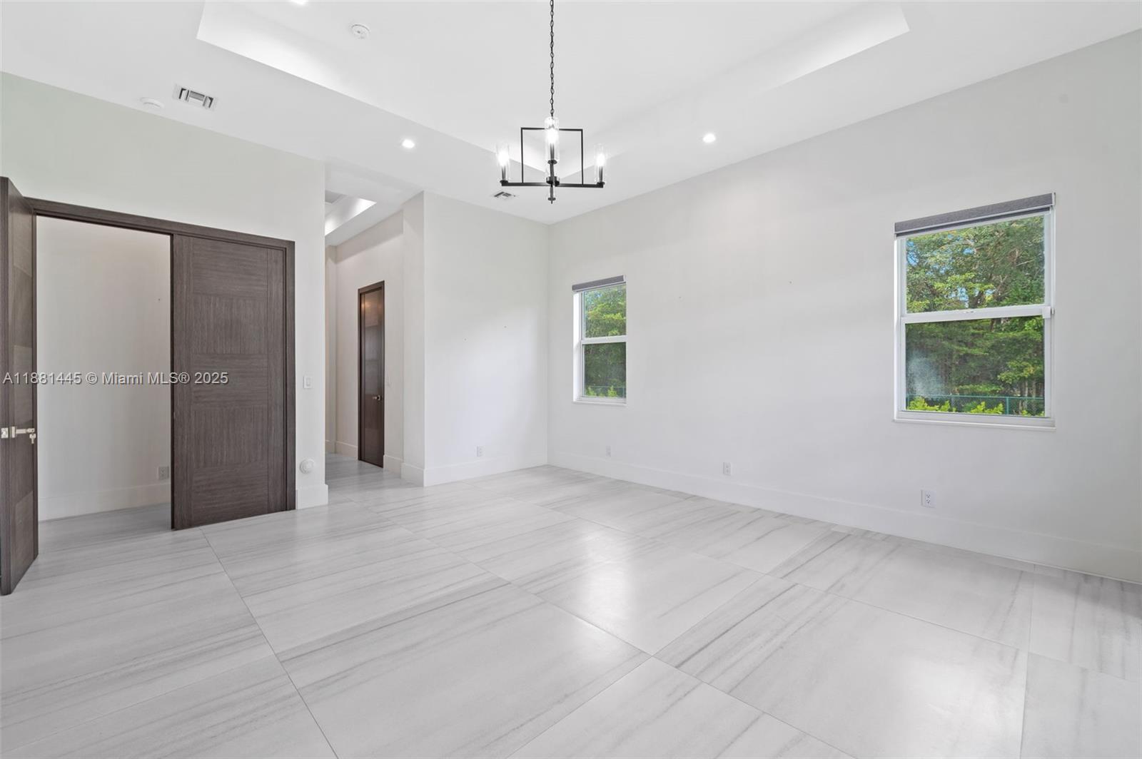 MARTHA BRIGHT FARMS - Residential