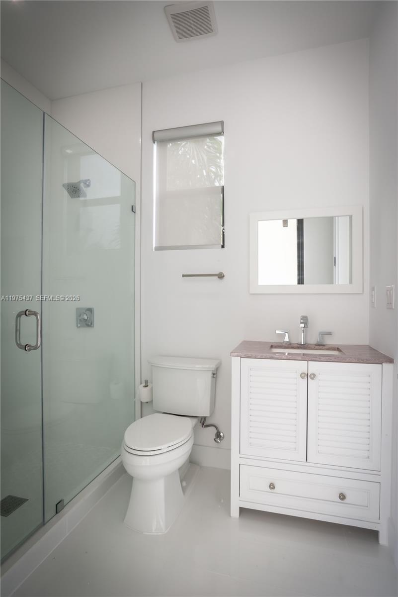 THE PINES - Residential Lease