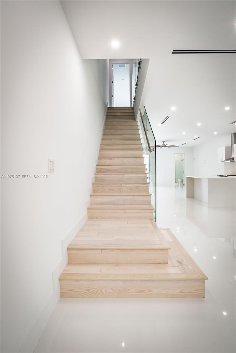 THE PINES - Residential Lease