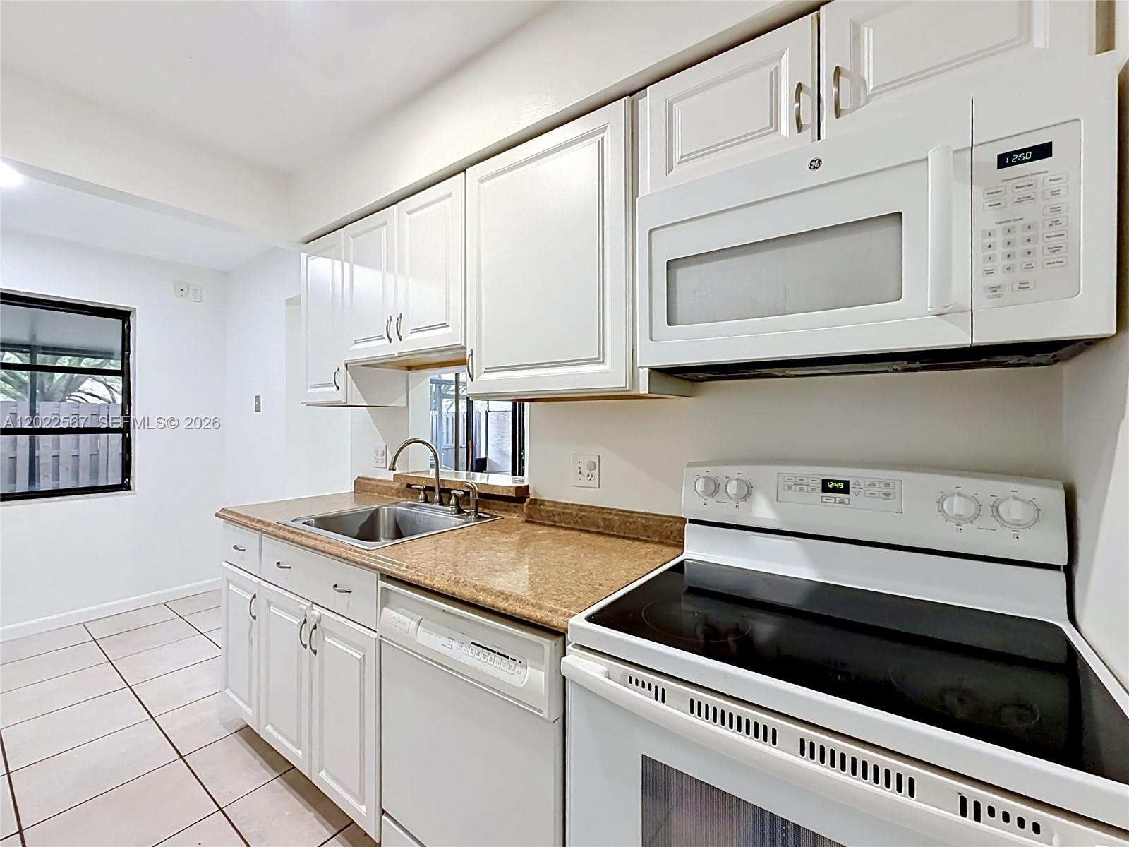 EVERGLADES SUGAR & LAND C - Residential