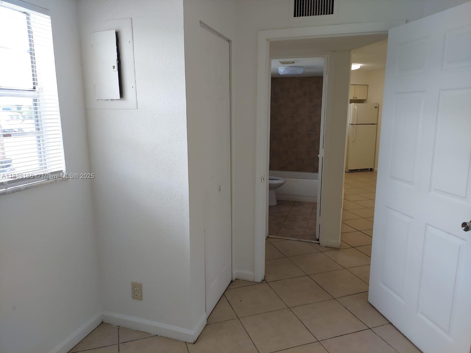 FAIRVIEW AMENDED PLAT - Residential Lease