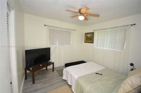  in Hollywood FL 3162 Sheridan Ln 8.jpg