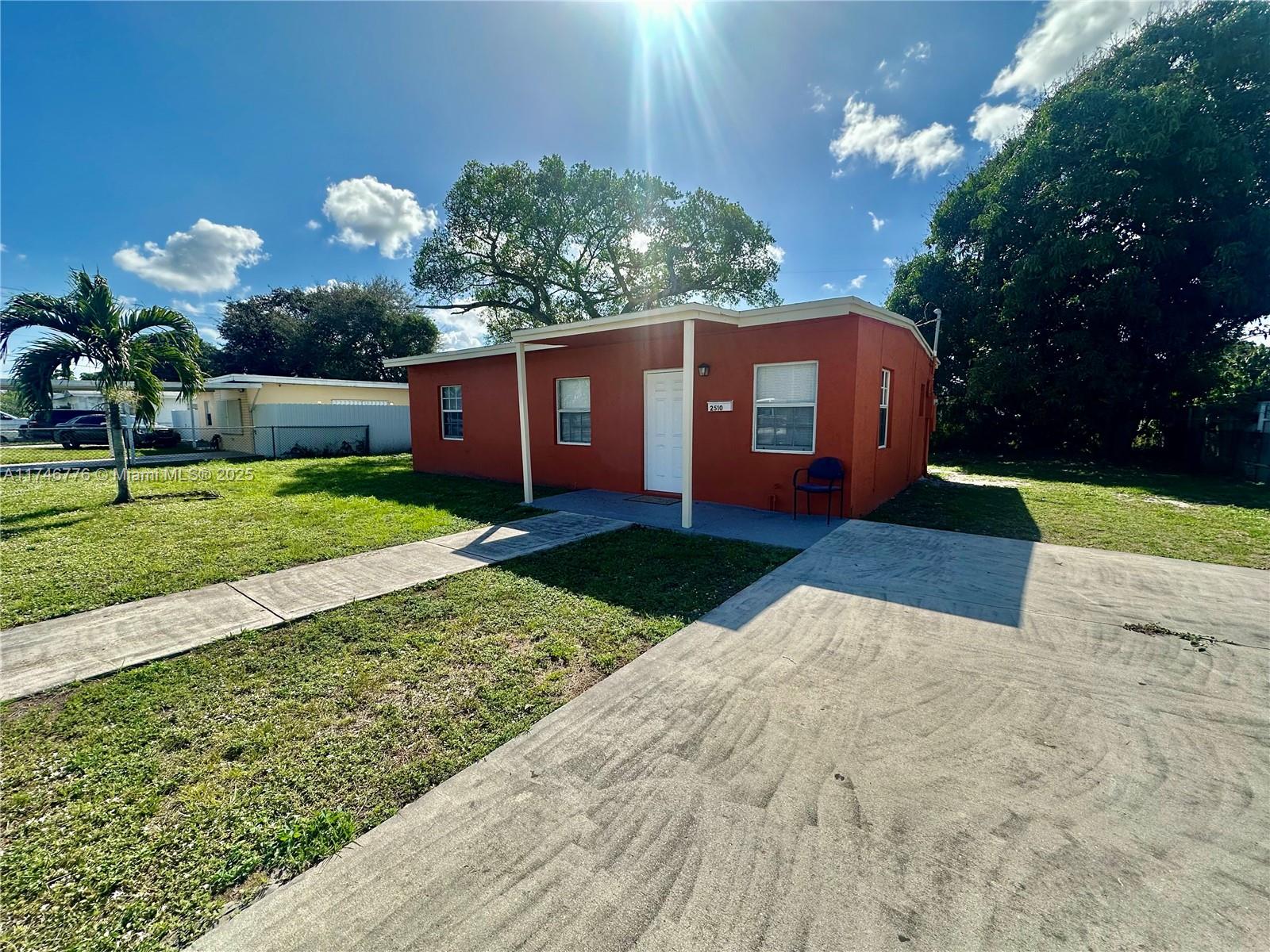 2510 Nw 159th Ter 2510, Miami Gardens, Broward County, Florida - 3 Bedrooms  
2 Bathrooms - 