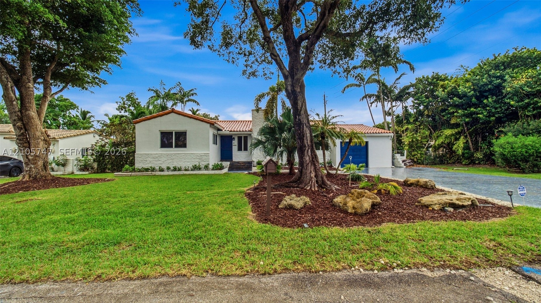 10690 NE 11th Ct