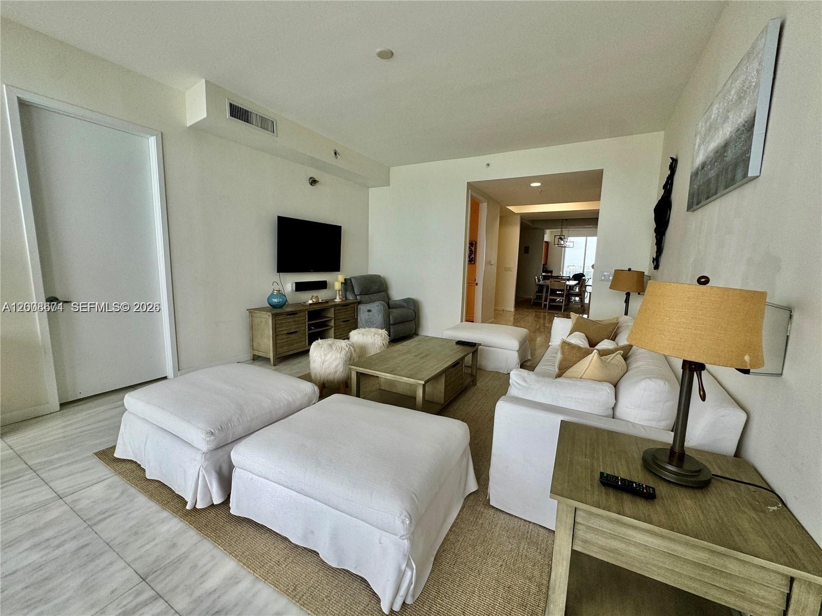 18101 Collins Ave 4302