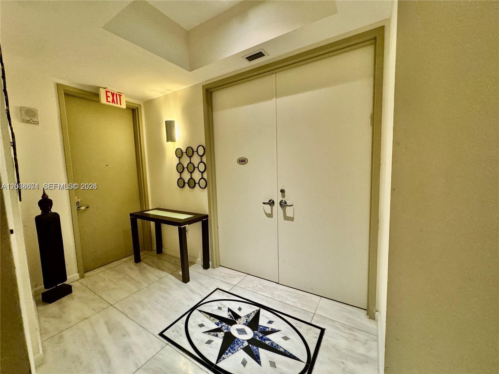 18101 Collins Ave 4302