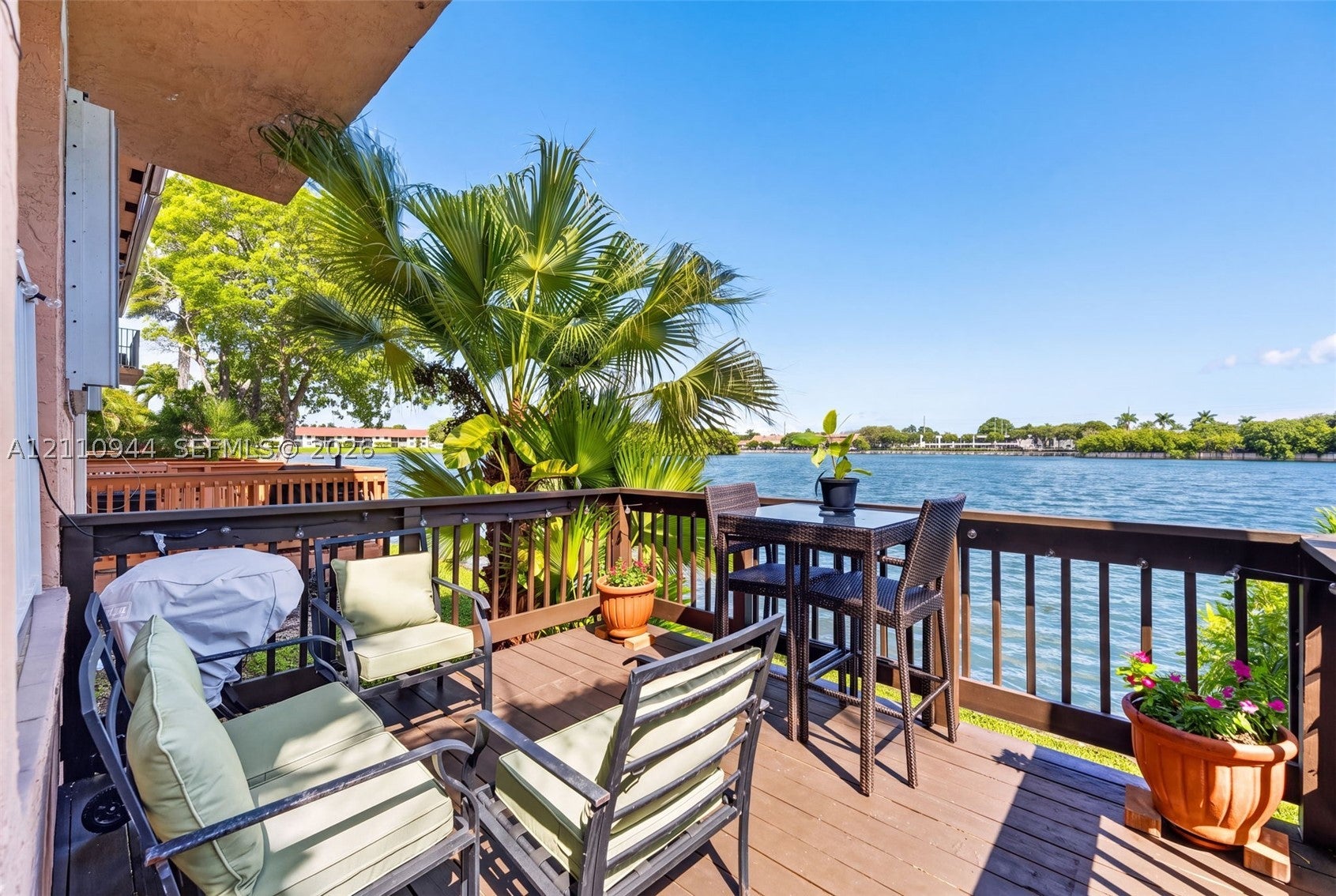 3271 NW 44th St 5