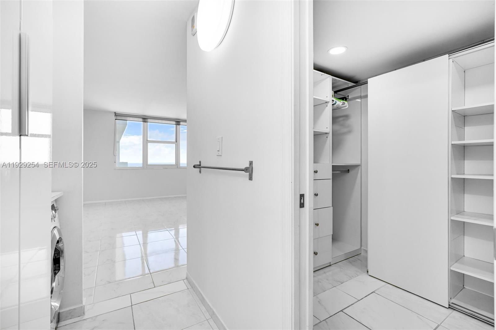 PARKER PLAZA CONDO ESTATE - Residential Lease