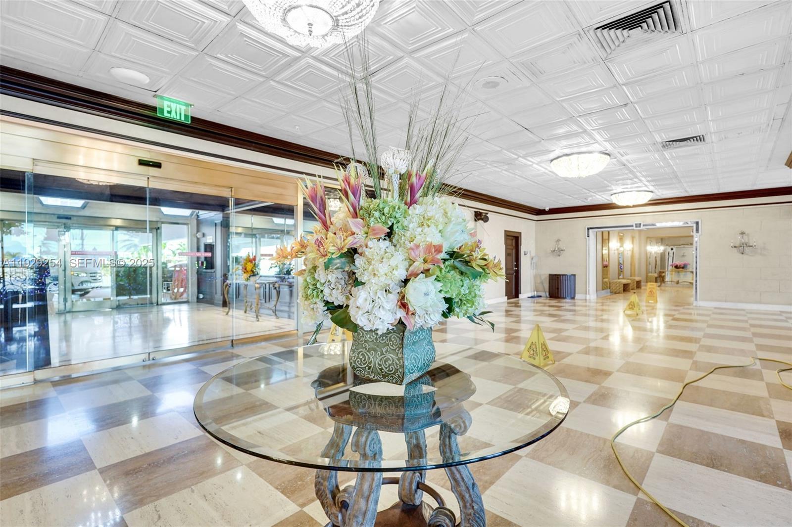 PARKER PLAZA CONDO ESTATE - Residential Lease