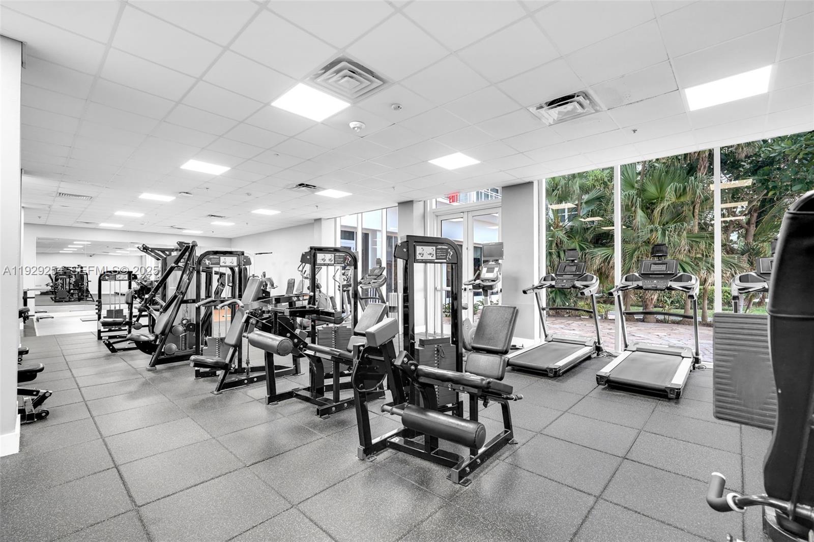 PARKER PLAZA CONDO ESTATE - Residential Lease