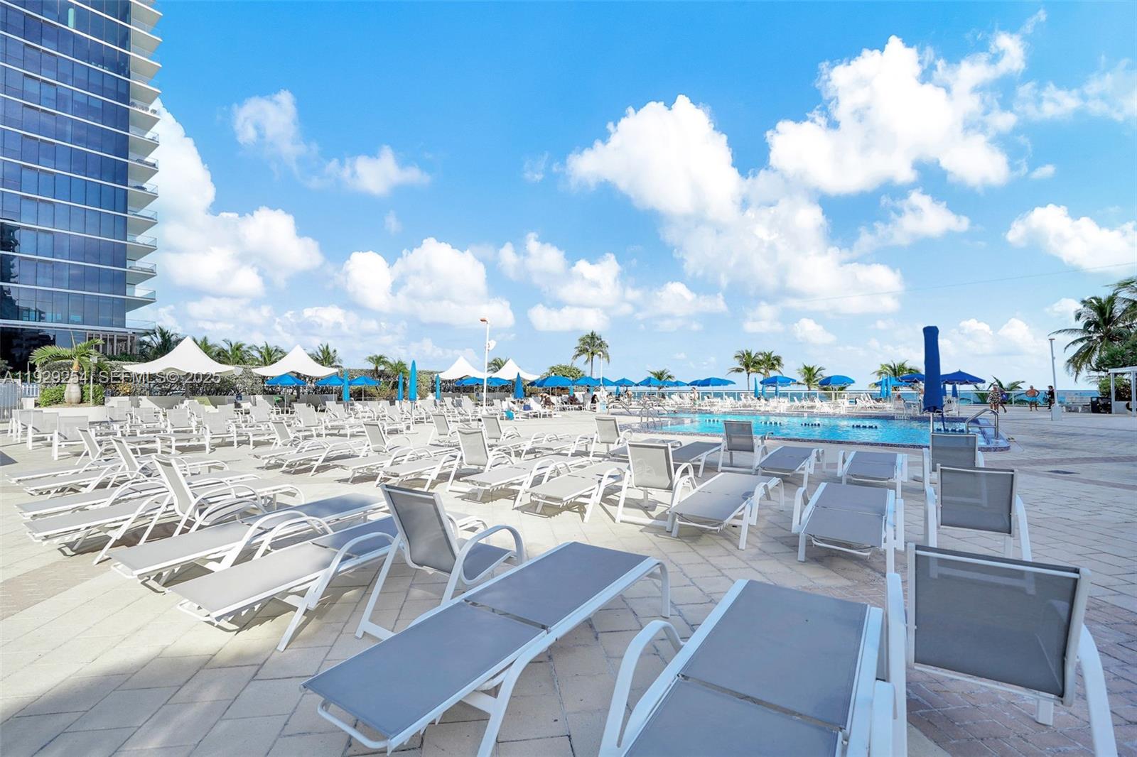 PARKER PLAZA CONDO ESTATE - Residential Lease