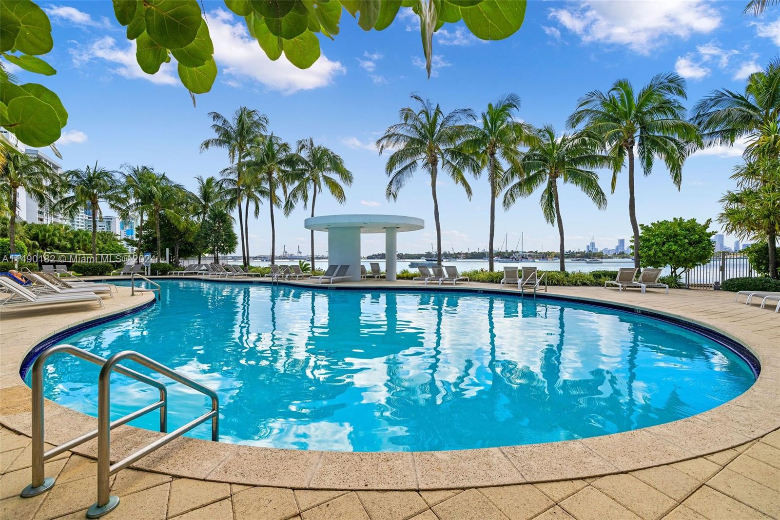 THE WAVERLY AT SOUTH BEAC - Residential Lease