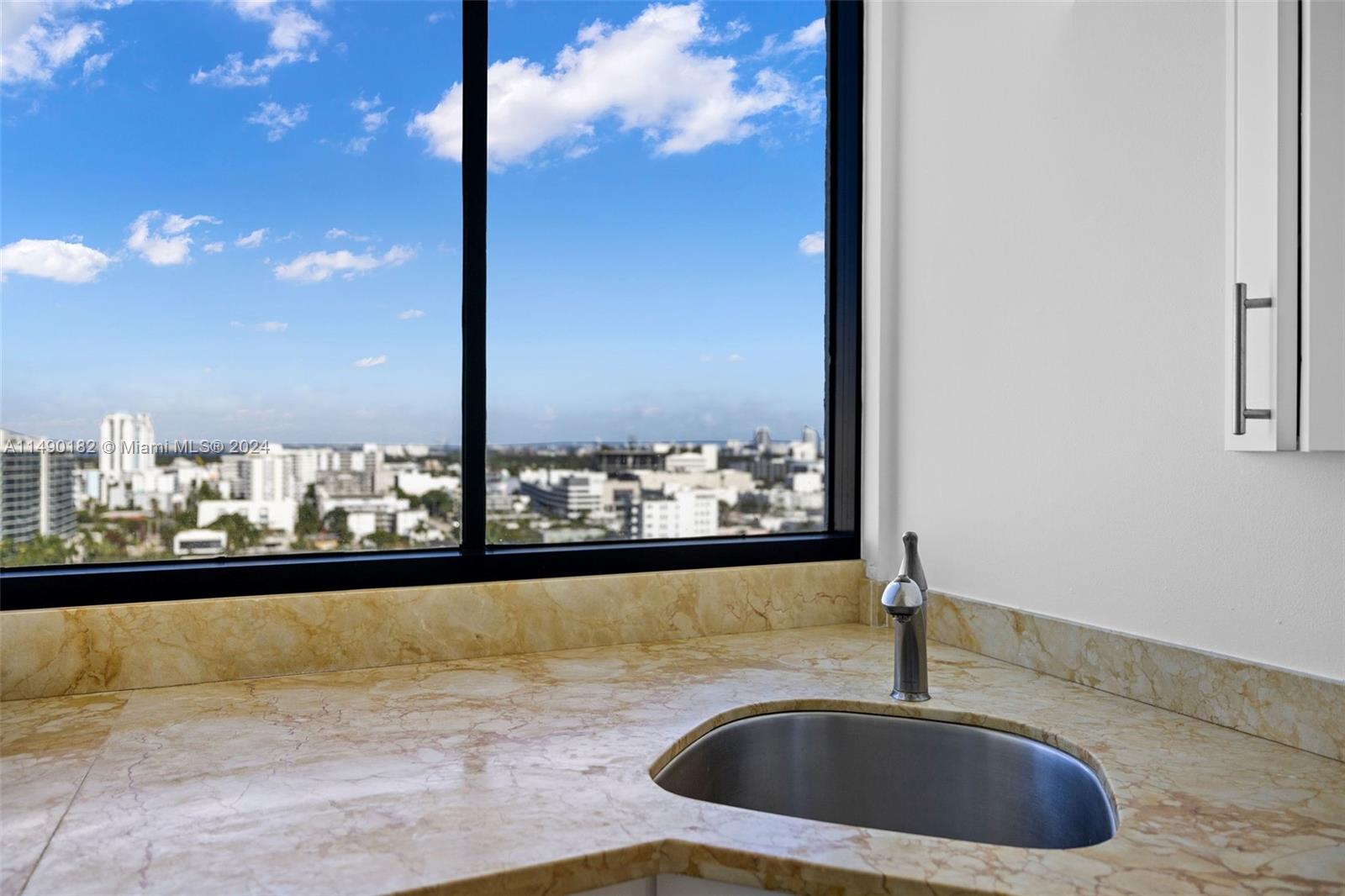 THE WAVERLY AT SOUTH BEAC - Residential Lease