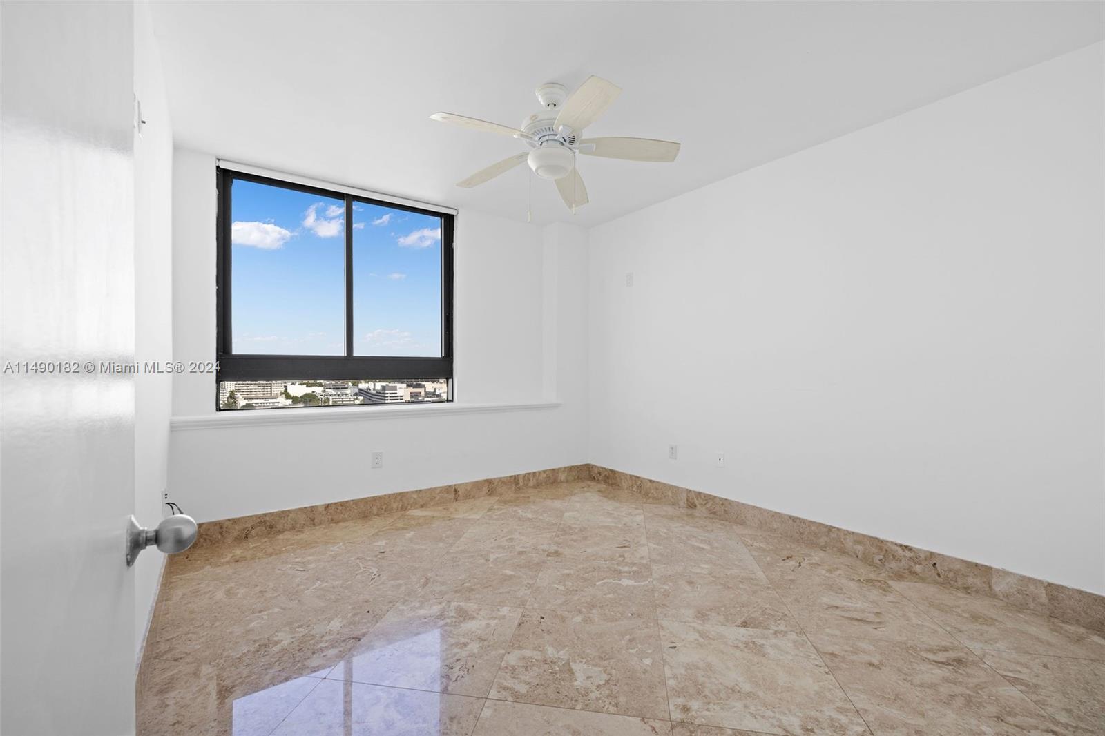 THE WAVERLY AT SOUTH BEAC - Residential Lease