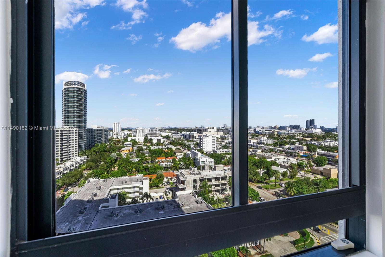 THE WAVERLY AT SOUTH BEAC - Residential Lease