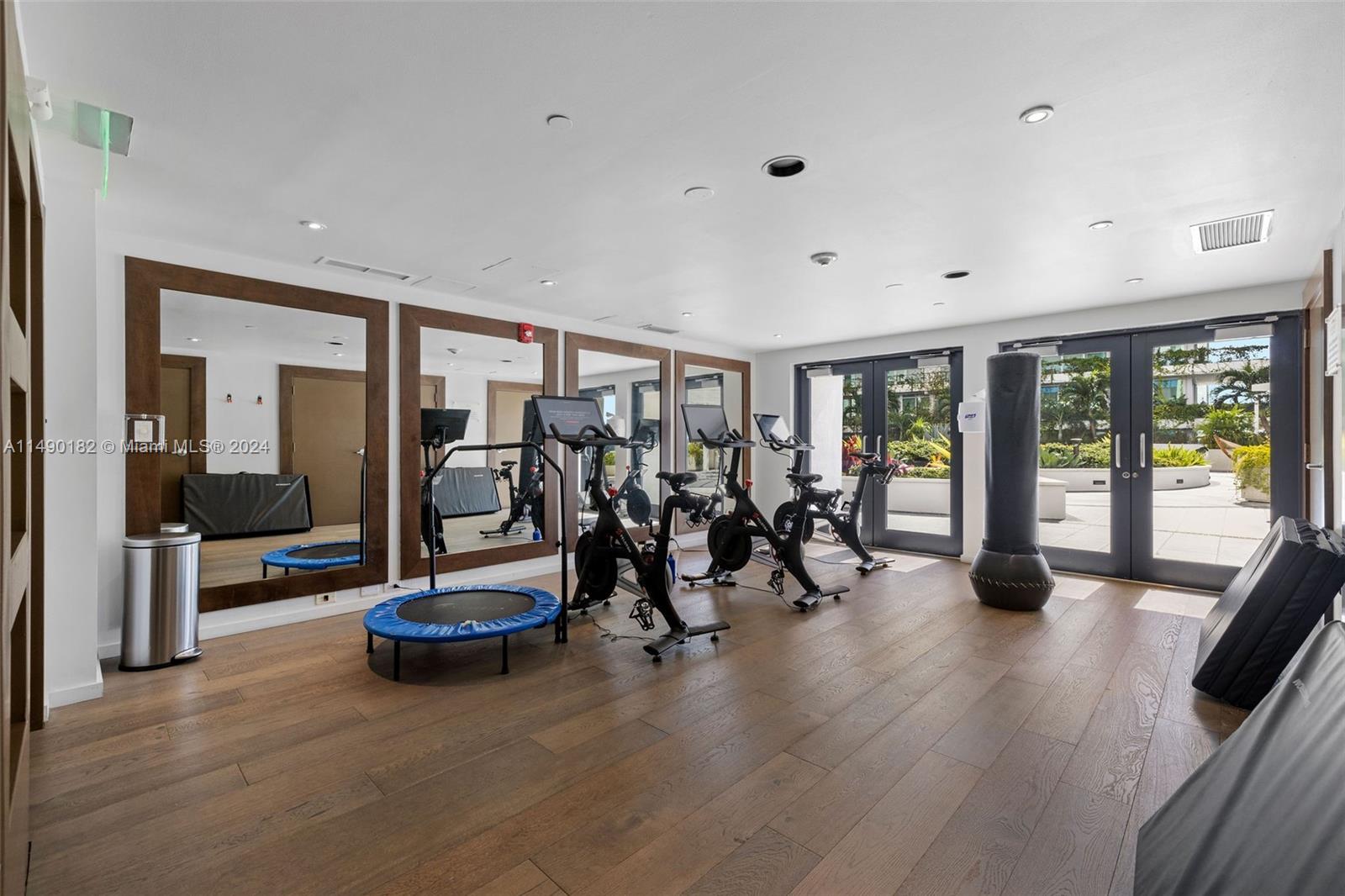 THE WAVERLY AT SOUTH BEAC - Residential Lease