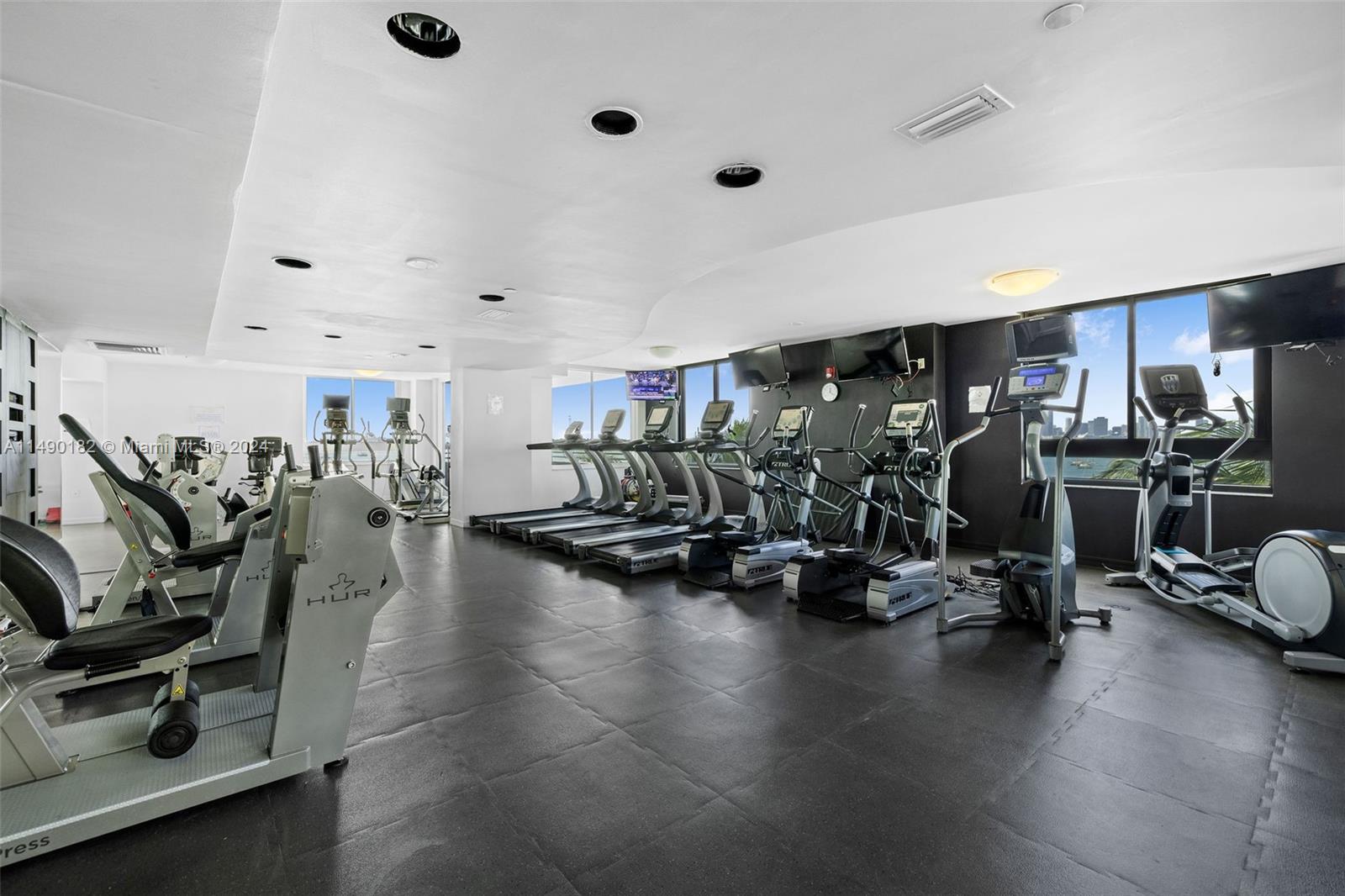 THE WAVERLY AT SOUTH BEAC - Residential Lease