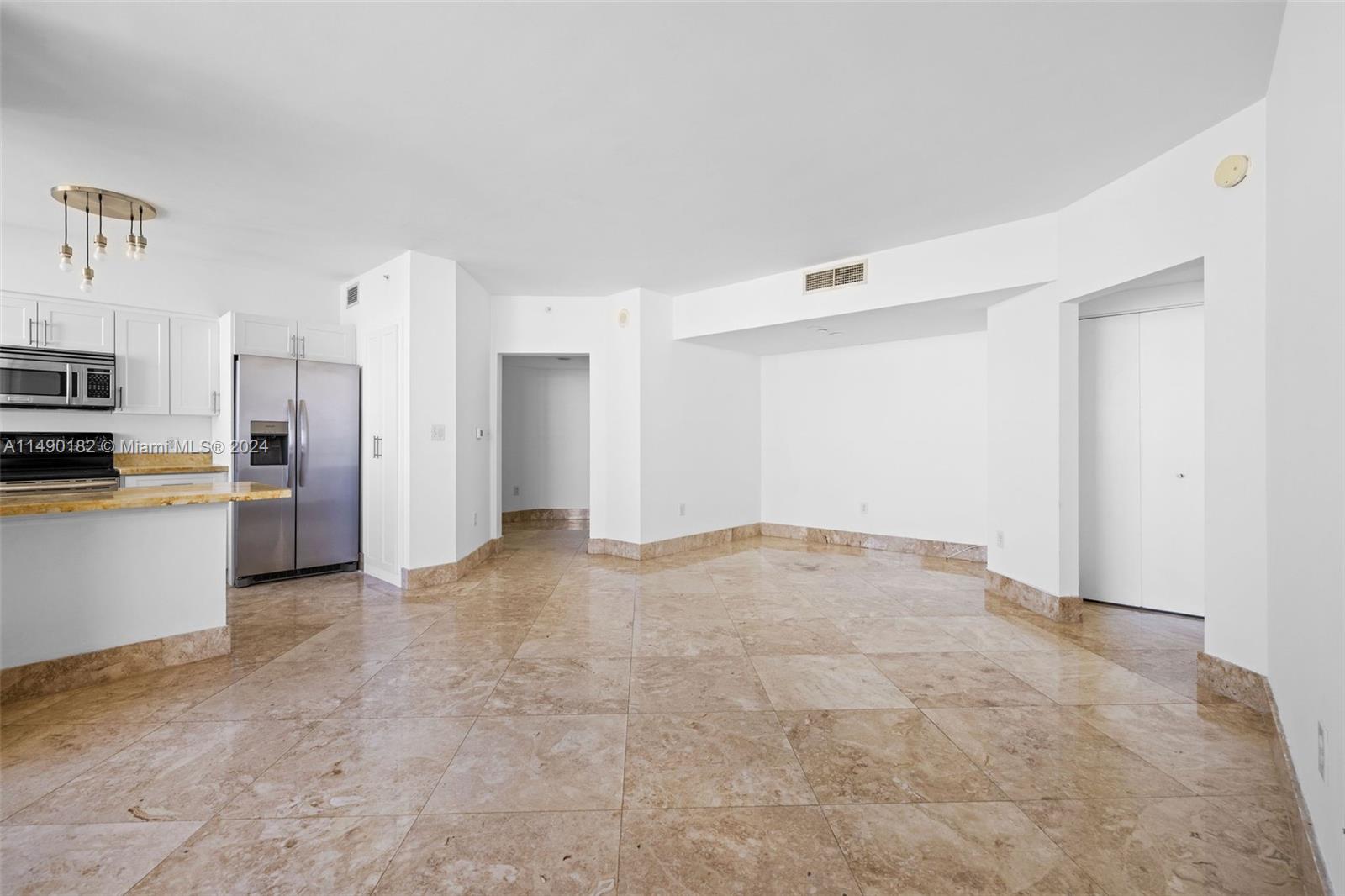 THE WAVERLY AT SOUTH BEAC - Residential Lease