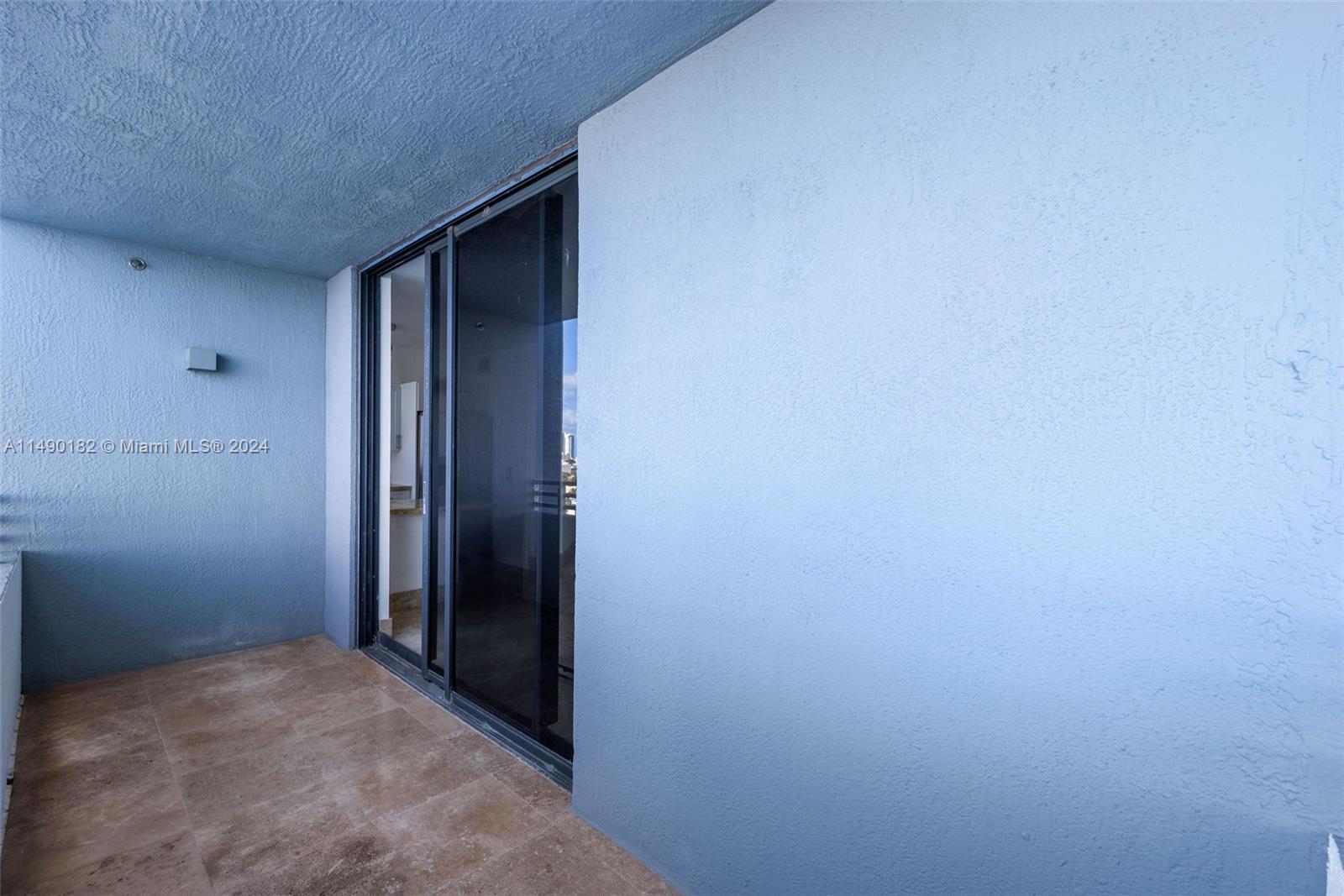 THE WAVERLY AT SOUTH BEAC - Residential Lease