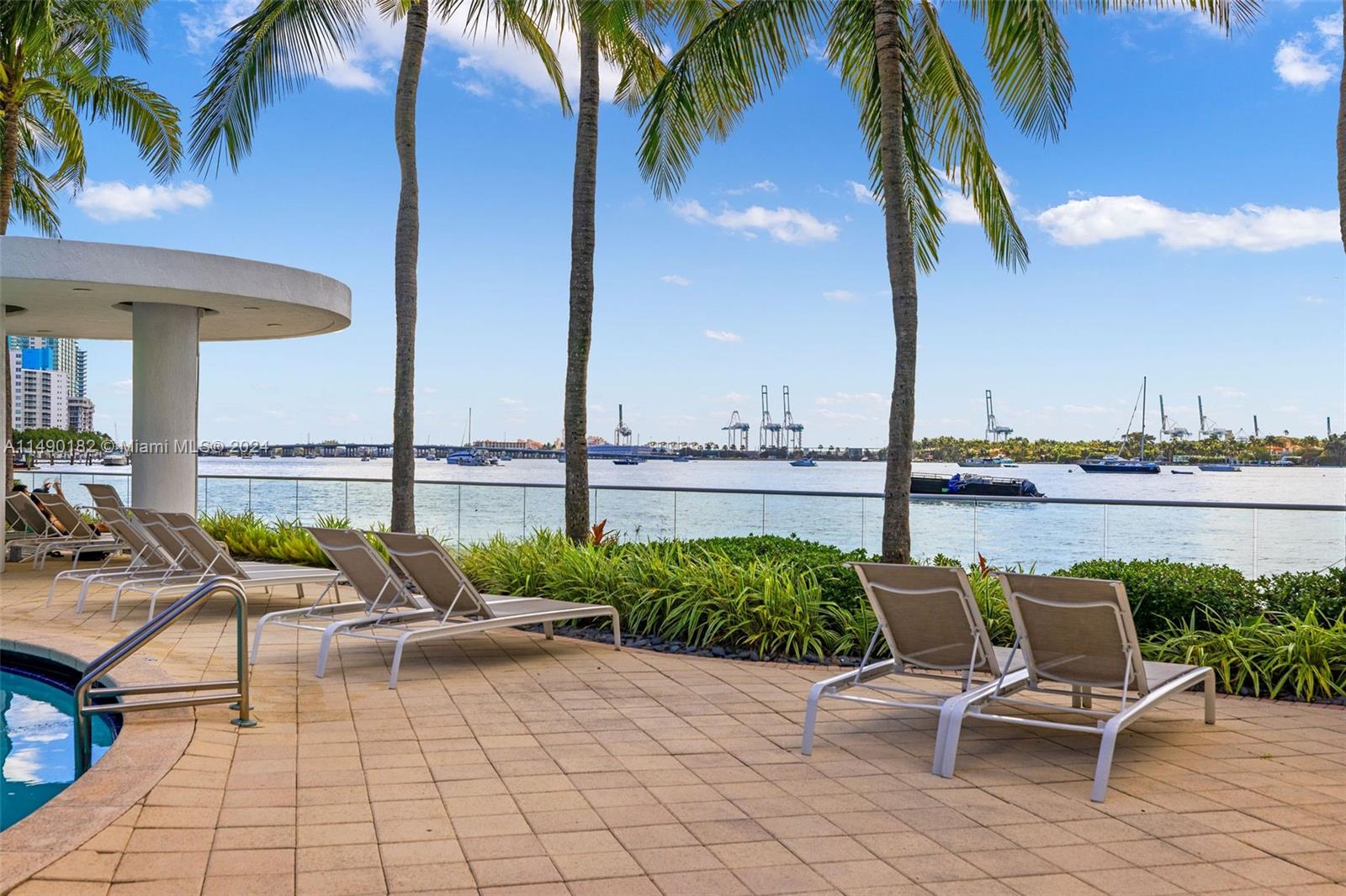 THE WAVERLY AT SOUTH BEAC - Residential Lease