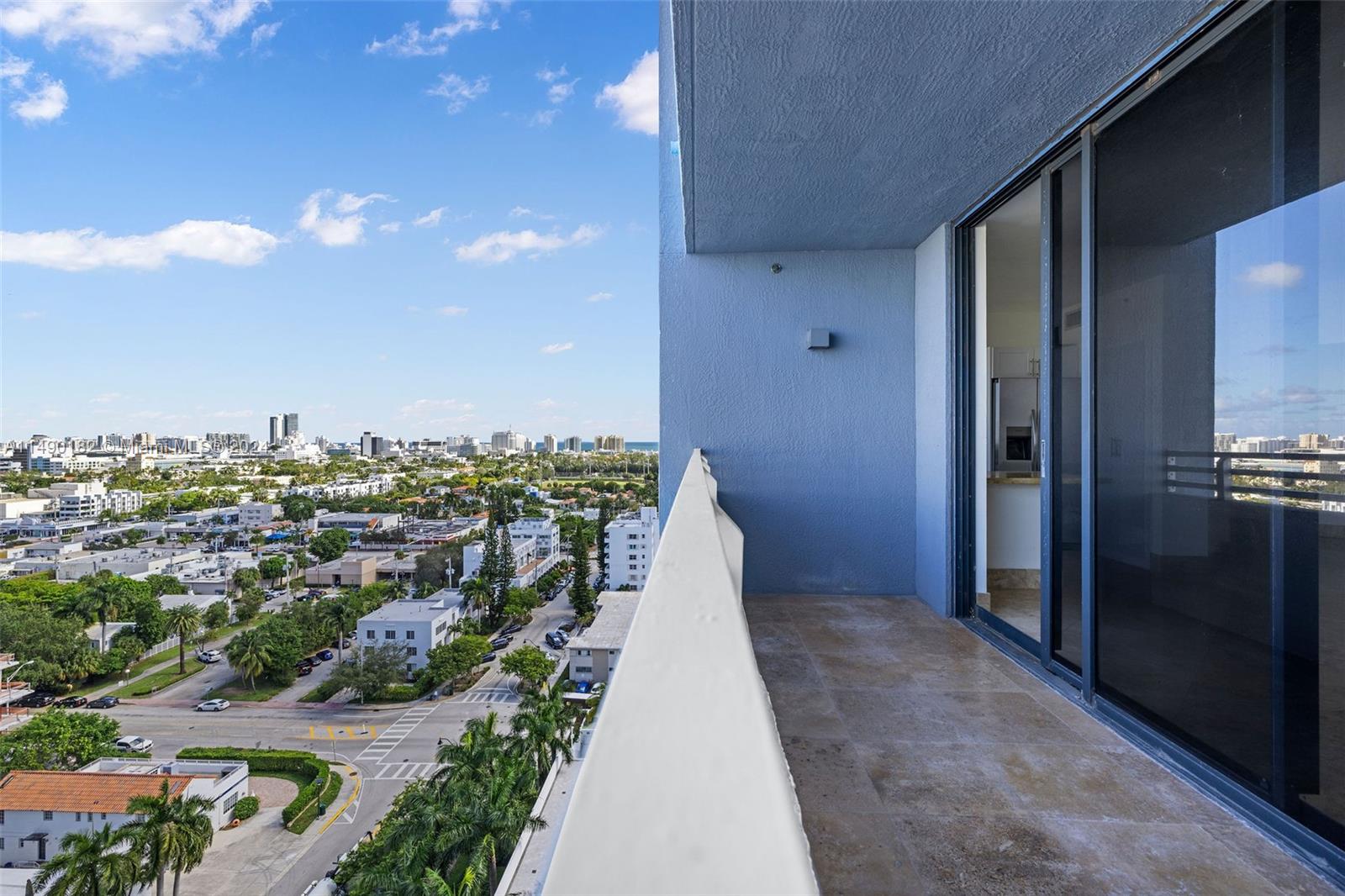 THE WAVERLY AT SOUTH BEAC - Residential Lease