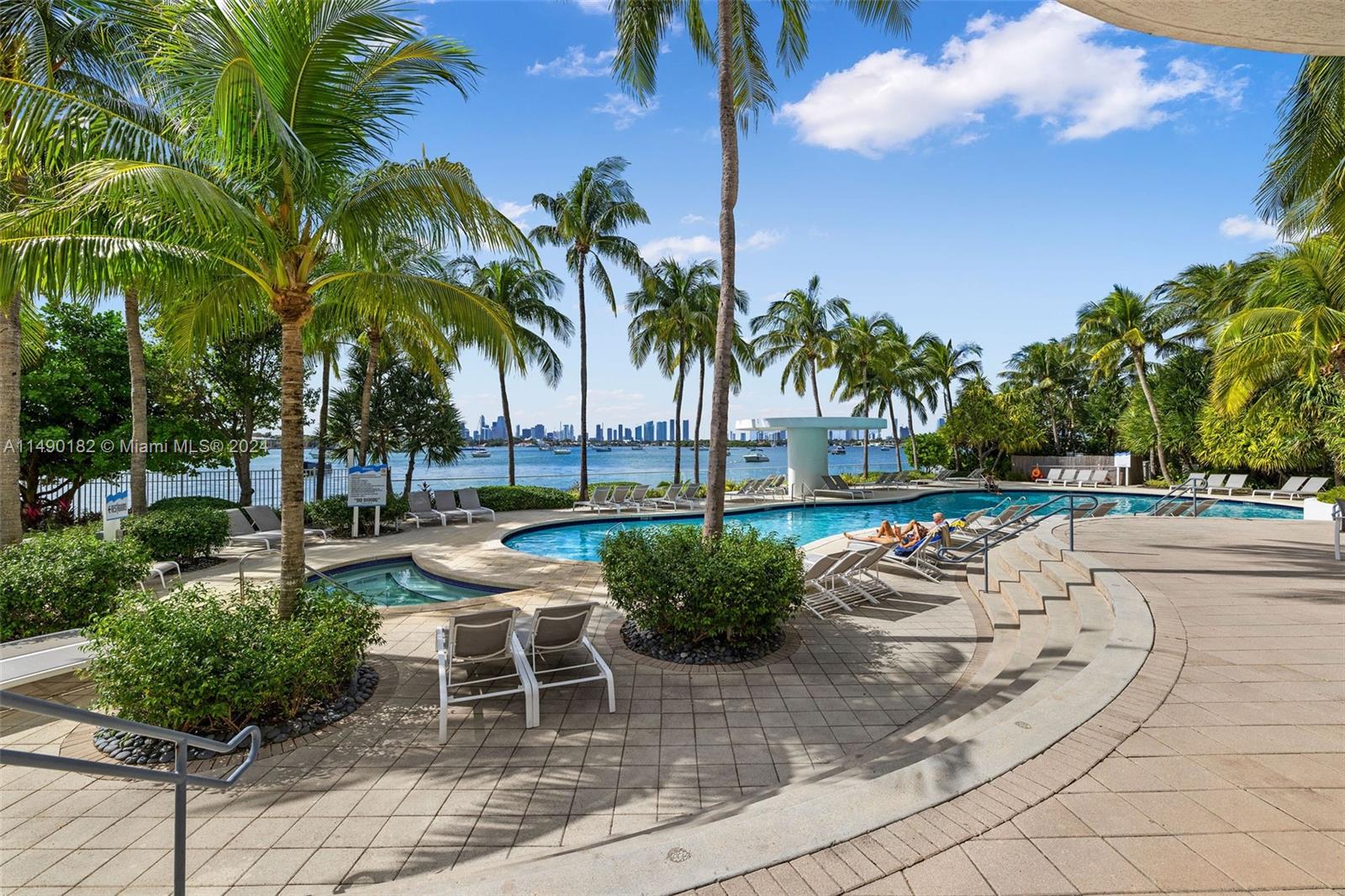 THE WAVERLY AT SOUTH BEAC - Residential Lease