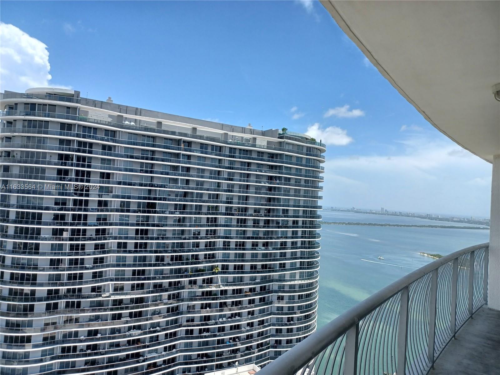 1750 N Bayshore Dr 5111, Miami, Broward County, Florida - 1 Bedrooms  
1 Bathrooms - 