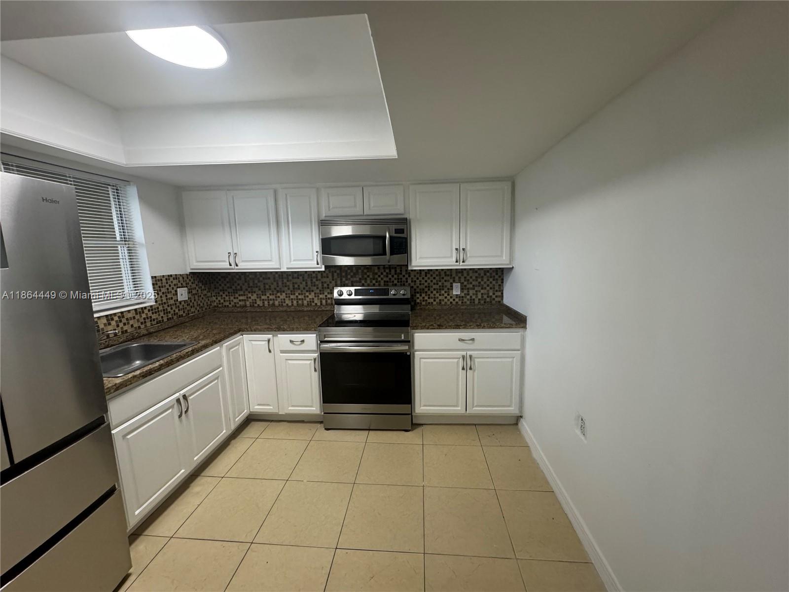 Great location , east from US1 . Big apartment, lots of storage space. Washer in unit. The unit is used as a 3 bedroom/den.