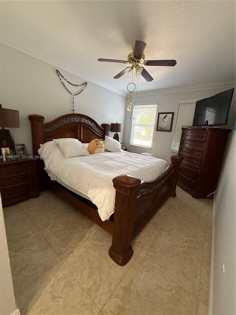 KENDALL BREEZE - Residential