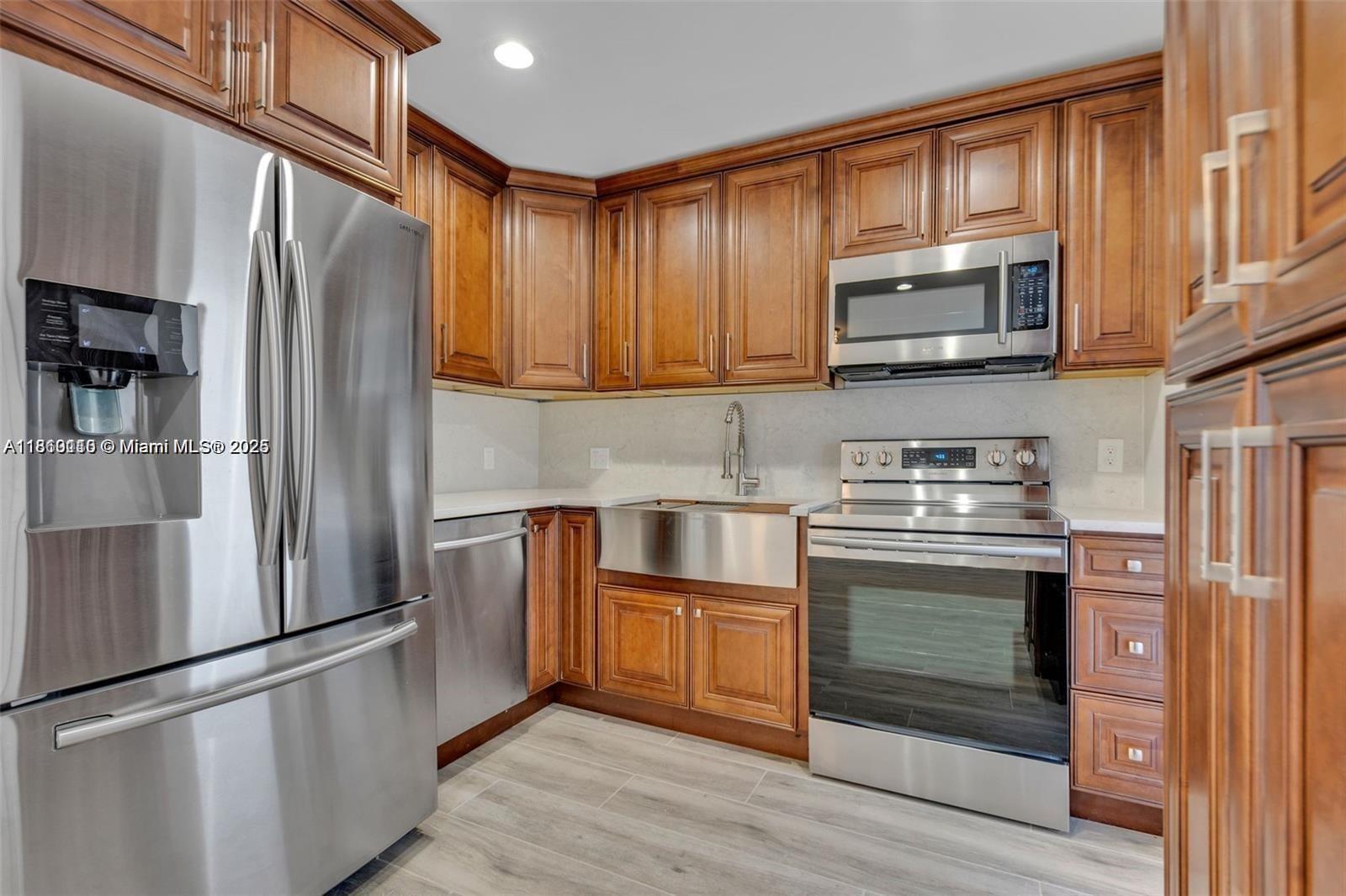 1631 NE 114th St 311