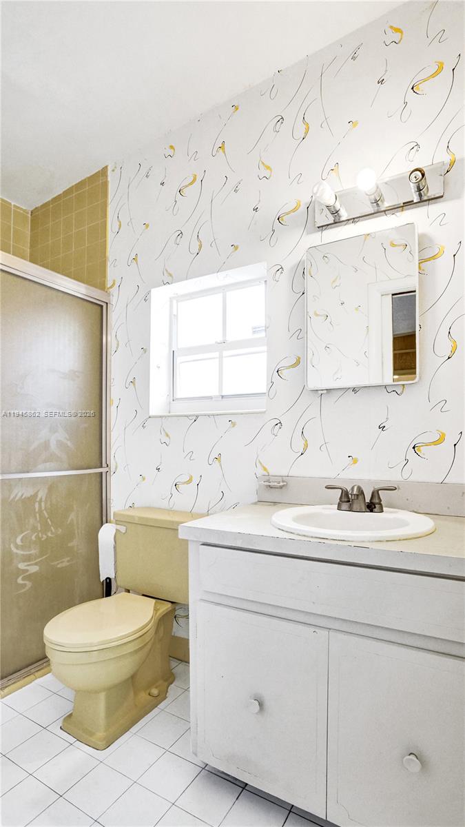 SKY LAKE ESTATES - Residential