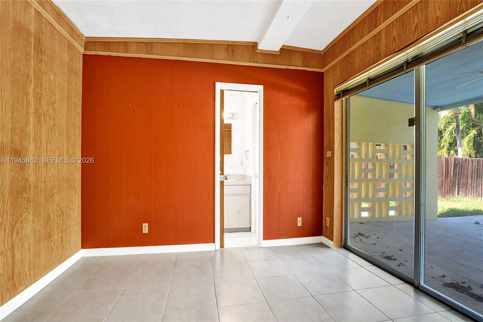 SKY LAKE ESTATES - Residential