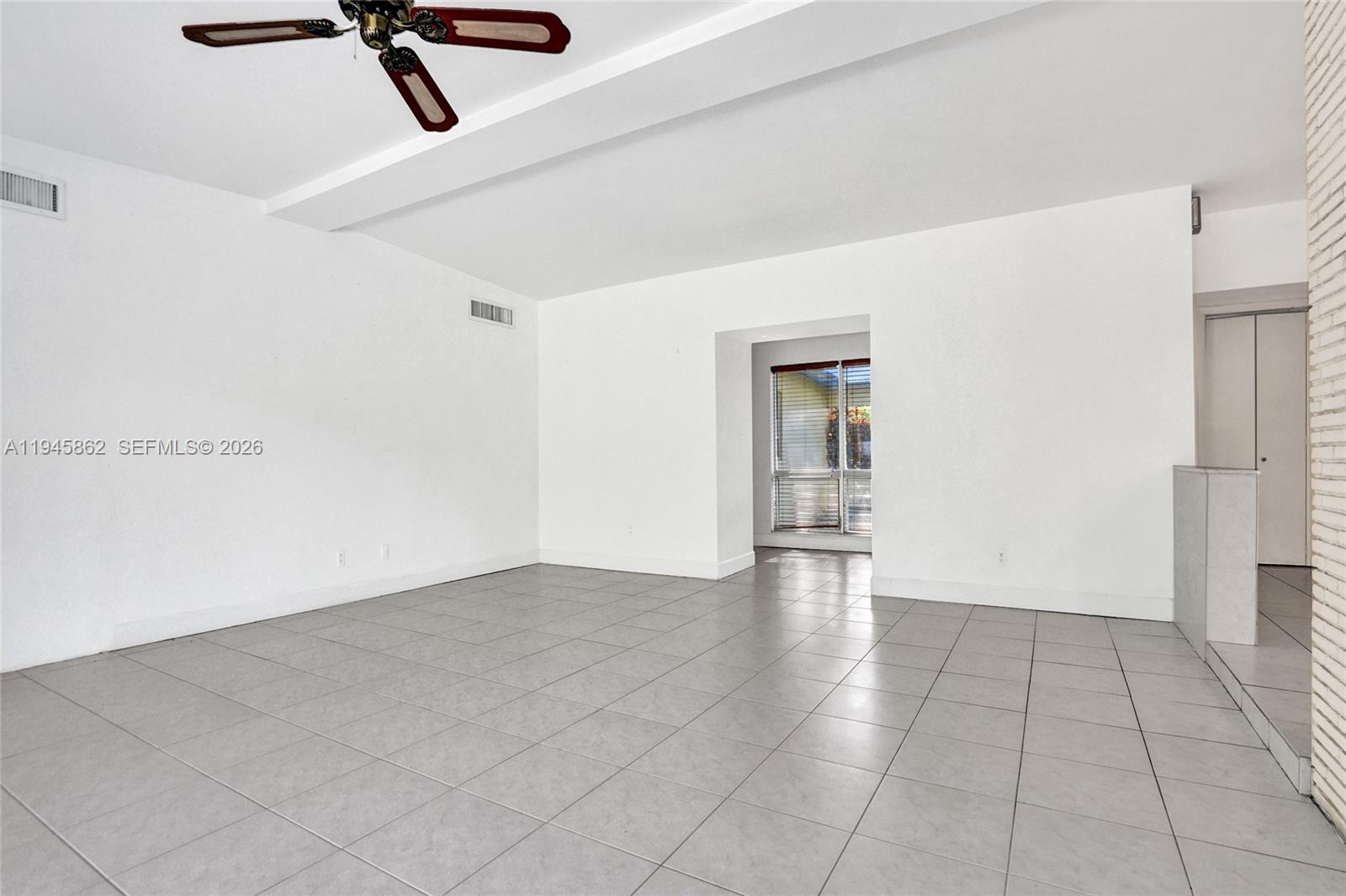 SKY LAKE ESTATES - Residential