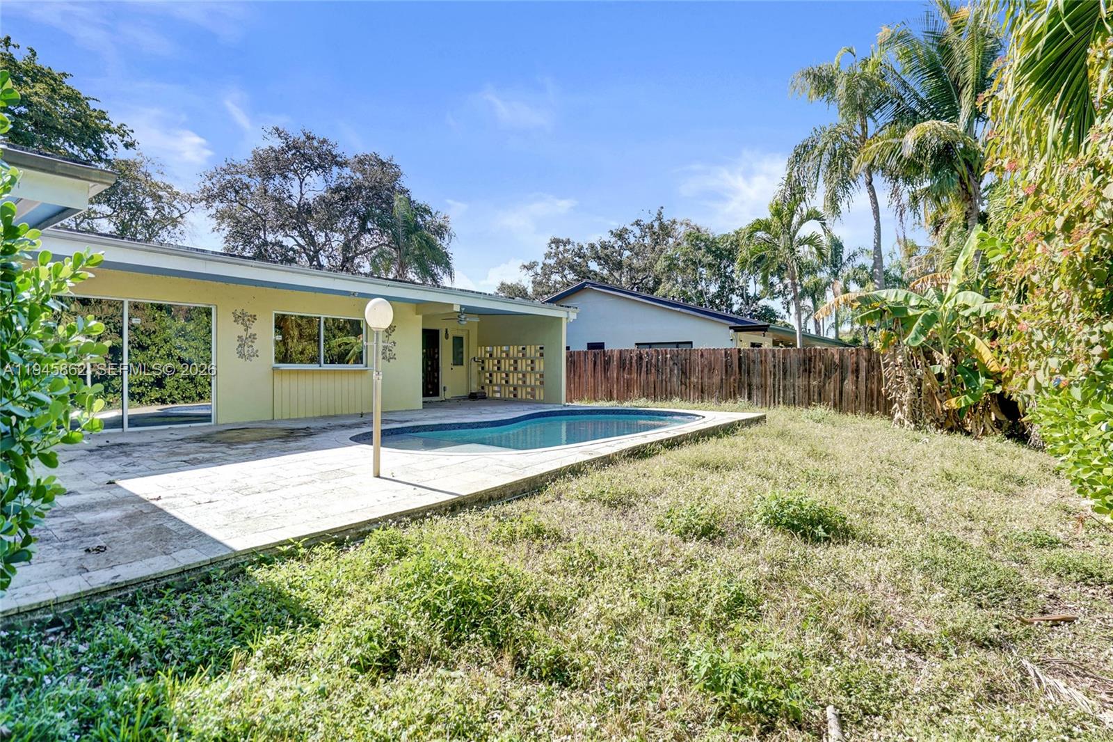 SKY LAKE ESTATES - Residential