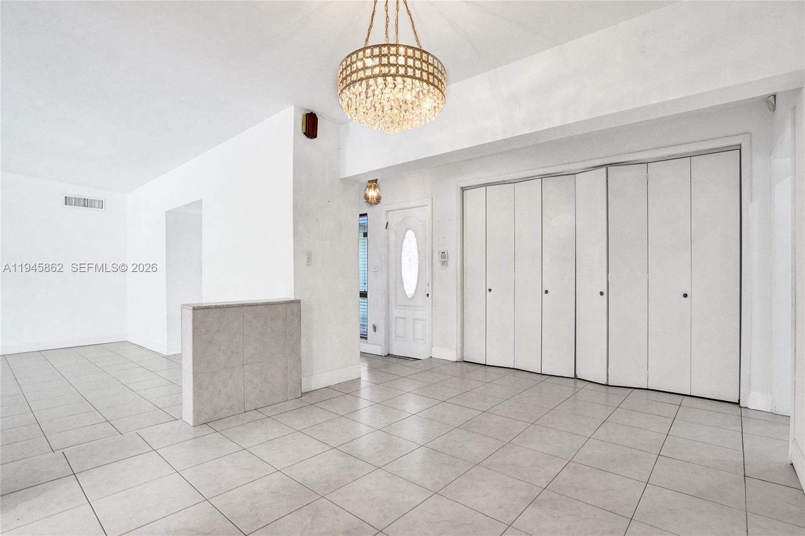 SKY LAKE ESTATES - Residential