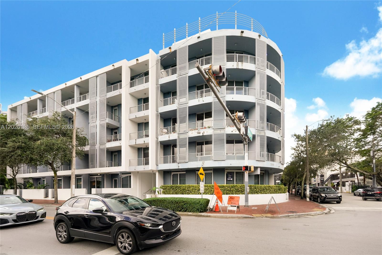 LOFTS AT MAYFAIR CONDO - Residential