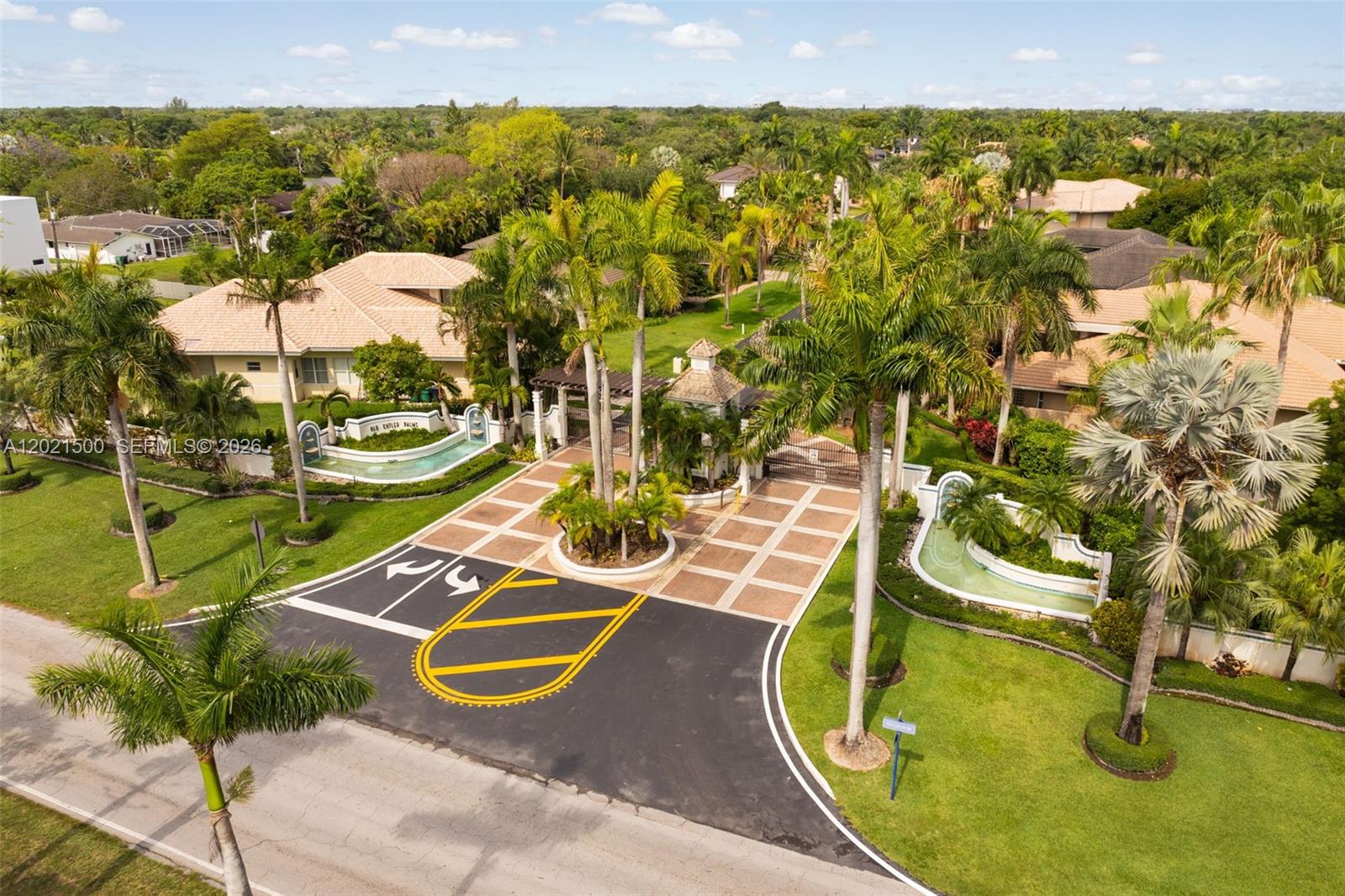 OLD CUTLER PALMS - Residential