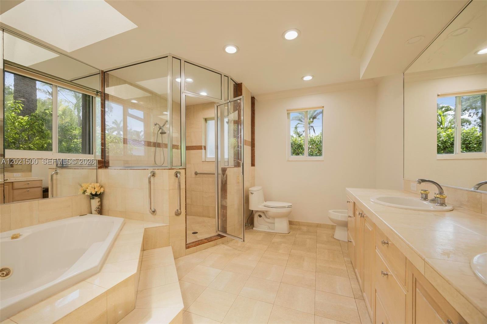 OLD CUTLER PALMS - Residential