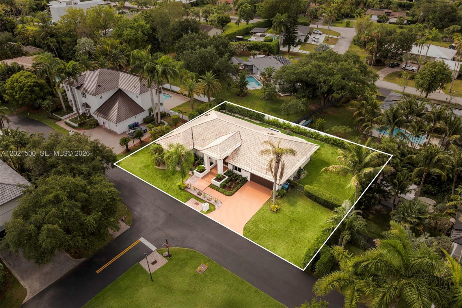 OLD CUTLER PALMS - Residential