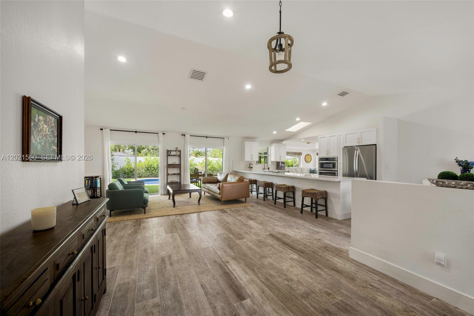 OLD CUTLER PALMS - Residential