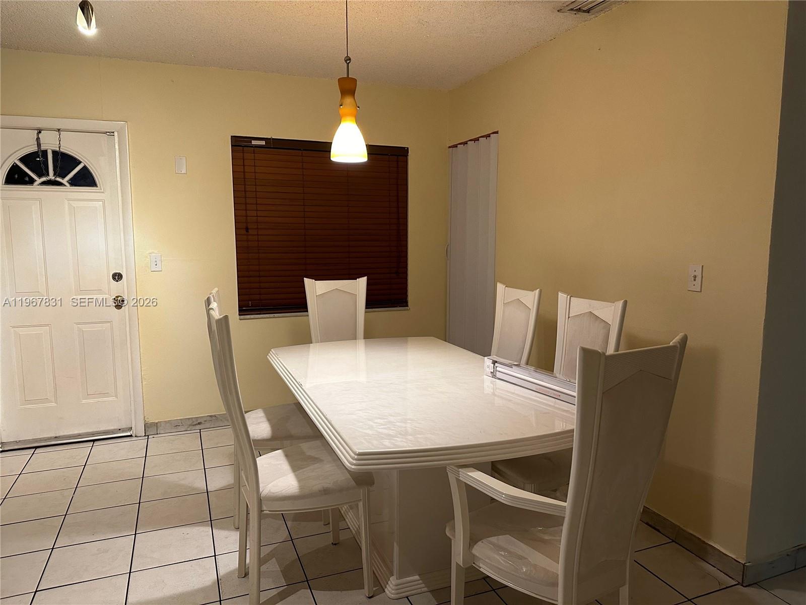 RIVERSIDE FARMS - Residential Income