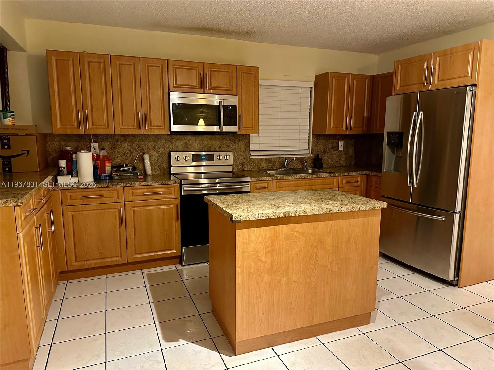 RIVERSIDE FARMS - Residential Income