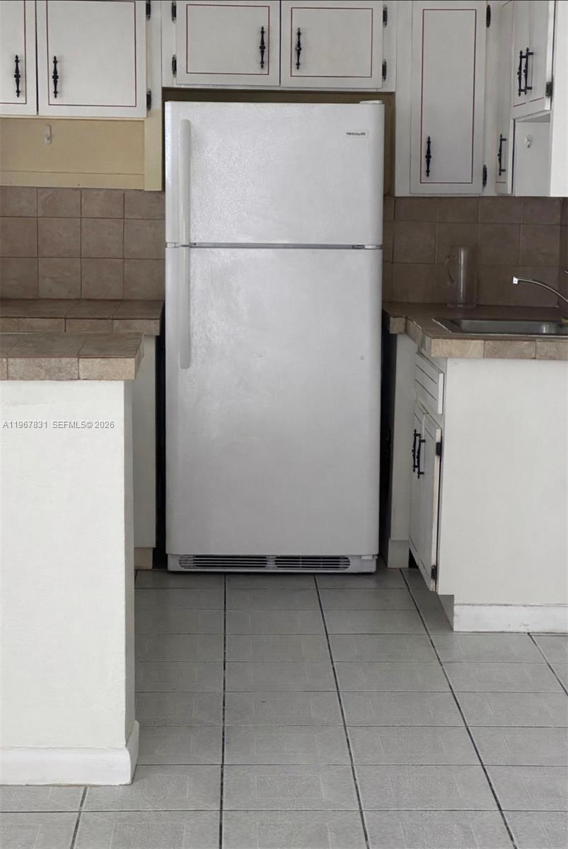 RIVERSIDE FARMS - Residential Income