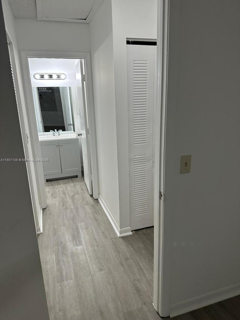 LINTON RIDGE CONDO - Residential Lease