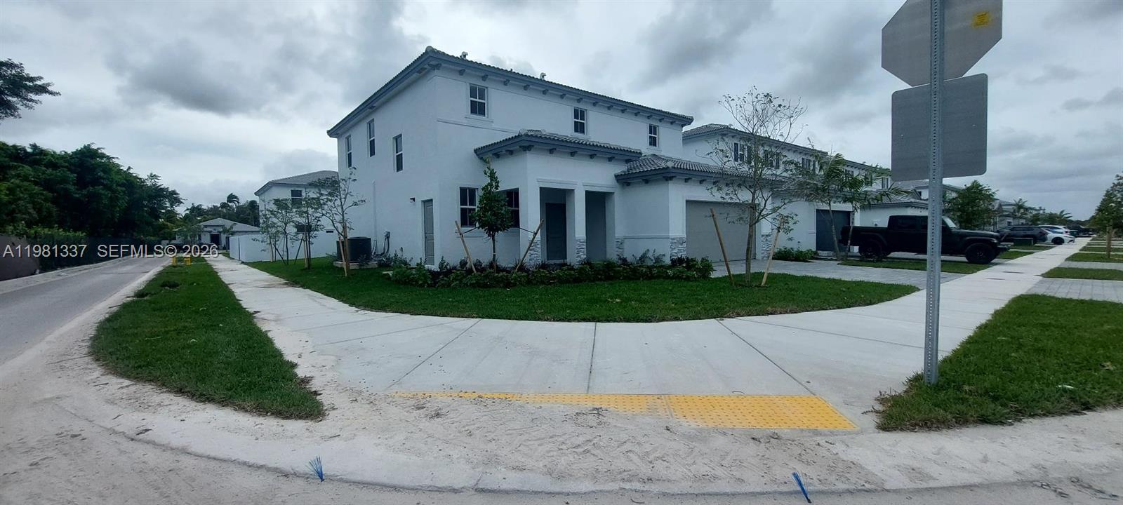 KINGS GROVE - Residential Lease