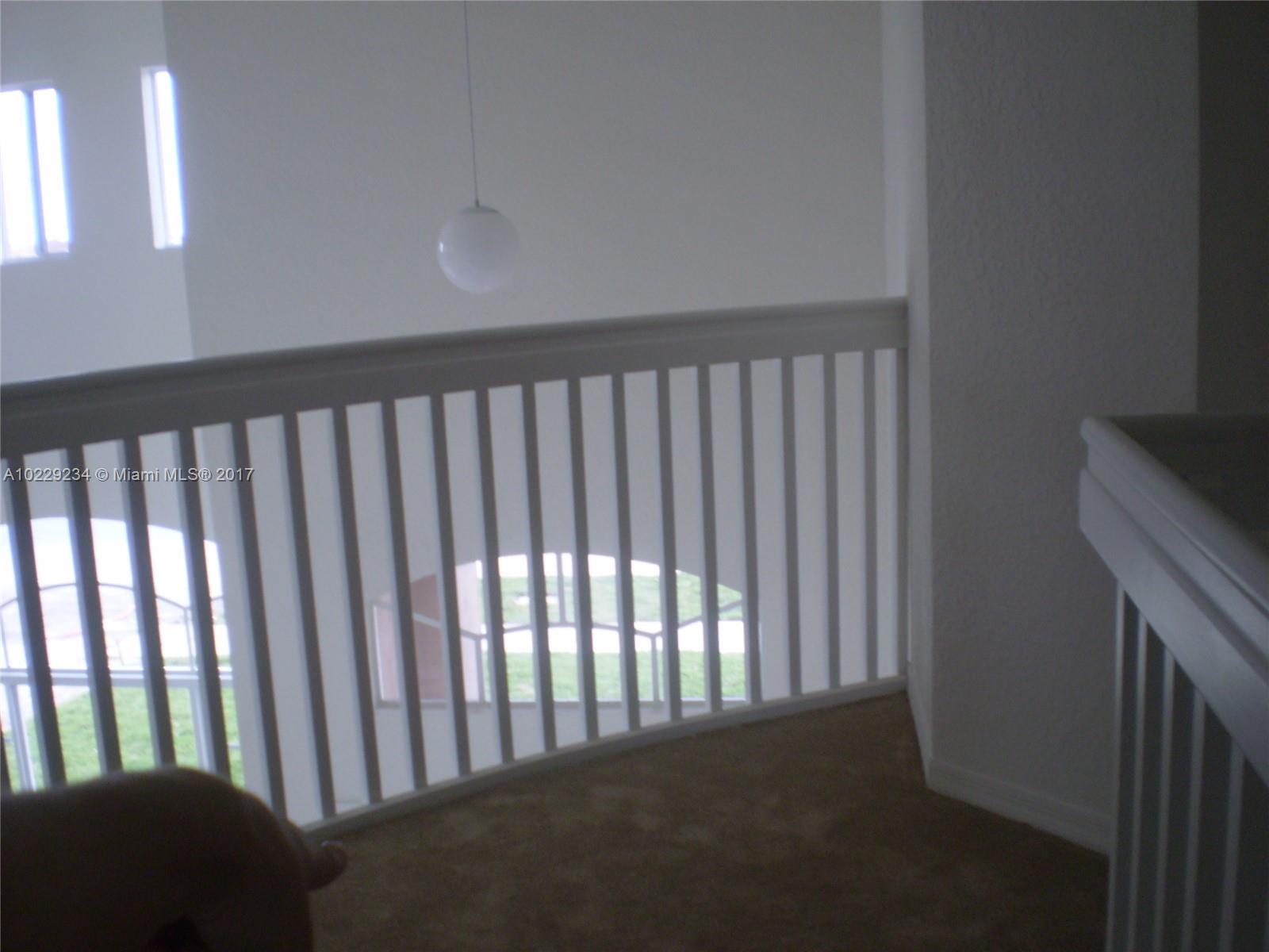 VITRAN AT NARANJA ESTATES - Residential Lease