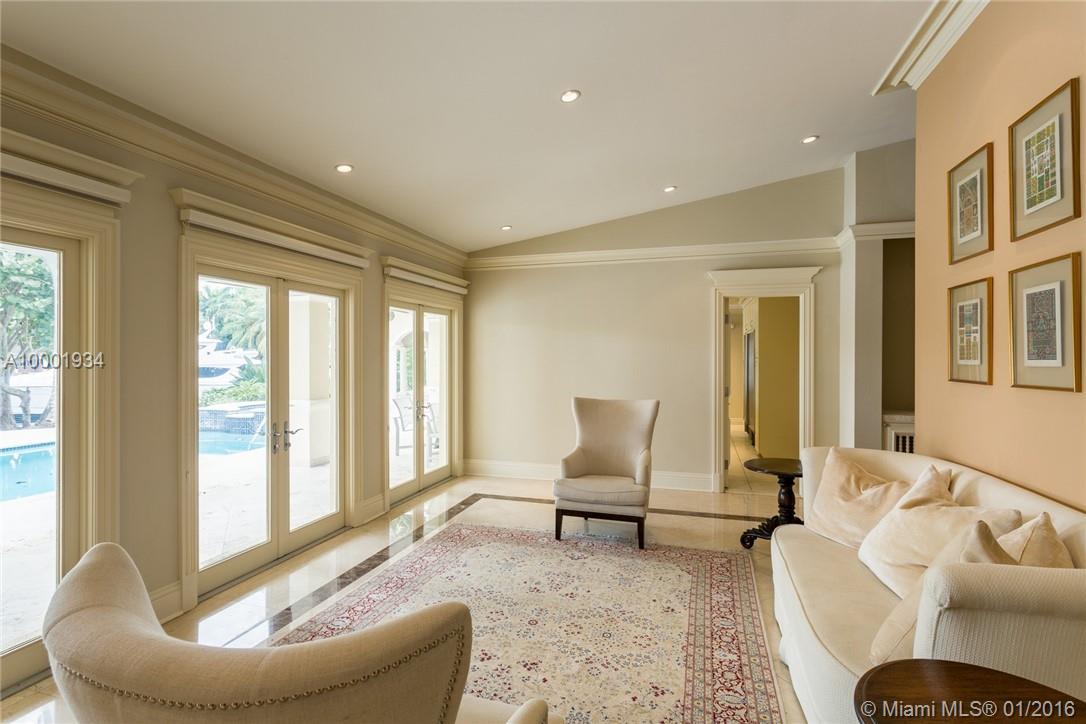 254 41 Gables Estates N - Residential