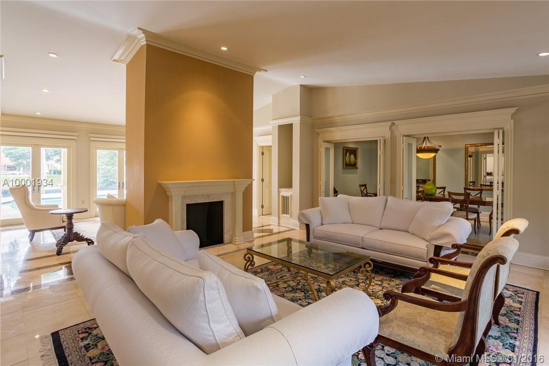 254 41 Gables Estates N - Residential